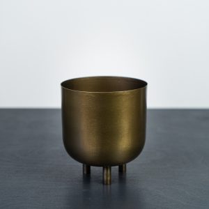 oslonka-miedziana-na-nozkach